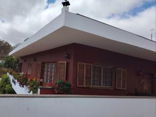 Casale  Camino del arco. Casa terrera con terreno en venta en arucas