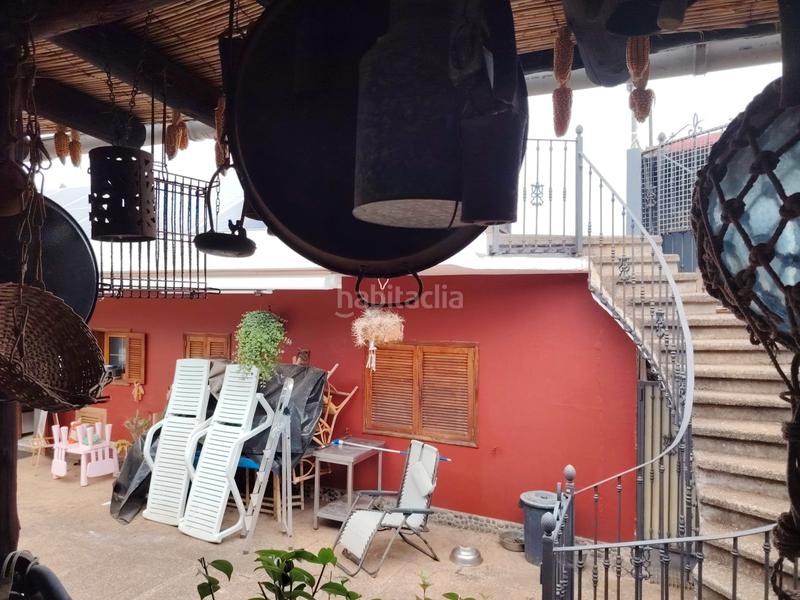 Foto dd63c2c4-e399-48bf-9c4b-fbd28f9db0b0. Masía casa terrera con terreno en venta en Los Portales - Visvique Arucas