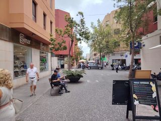 Piso  Calle uruguay. Piso en venta en zona mesa y lopez de las palmas