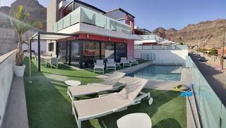 Chalet  Lugar morro del guincho. Villa en venta en tauro