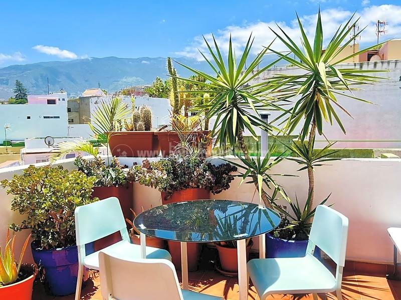 Foto 6f2ff697-9900-4a54-95c9-f597d959731b. Casa a Playa Jardín Puerto de la Cruz