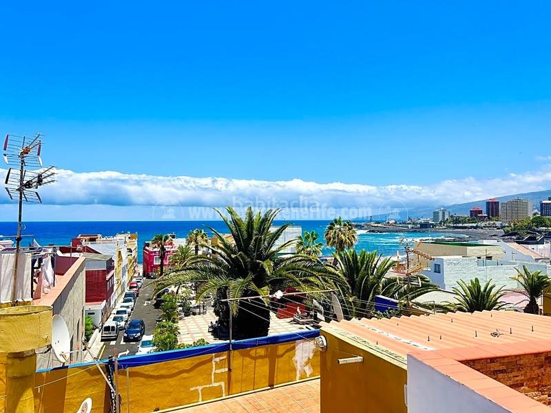 Foto 796a508a-fa57-46b2-95ad-485e9f7c2026. Casa a Playa Jardín Puerto de la Cruz