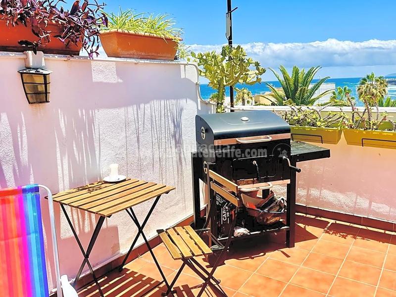 Foto dd89b1d2-67e7-49d5-94c2-eb0844067866. Casa a Playa Jardín Puerto de la Cruz