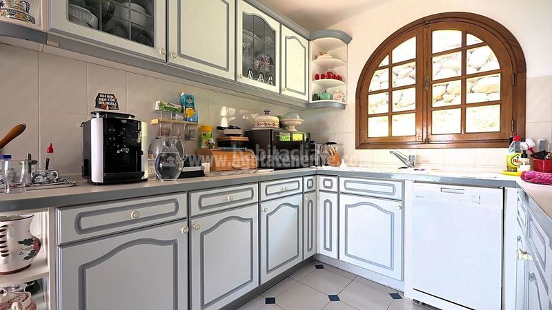 Foto b3b2eea0-0a28-4dd7-ae92-3e1f9a4d2776. Casa amb aparcament a Victoria de Acentejo (La)
