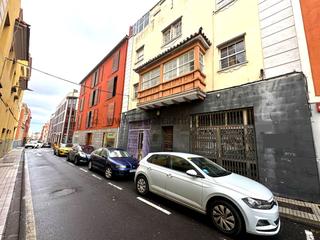 Edificio en La Laguna