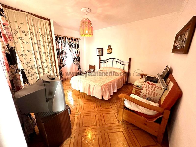 Foto 086fe99b-000a-4e6d-8381-4b87df105bbb. Casa amb aparcament a Silos (Los)