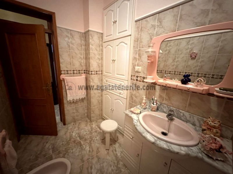 Foto 6ebbffe8-3cdc-4091-aa59-a14d2c6e9079. Casa amb aparcament a Silos (Los)