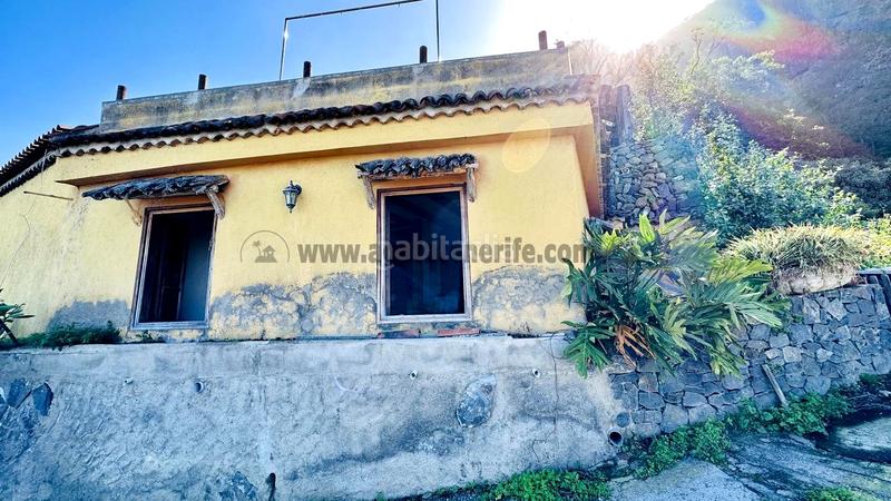 Foto 0753f68e-da85-4044-9c2e-e3973c742f04. Country house with parking in Los Realejos pueblo Realejos (Los)