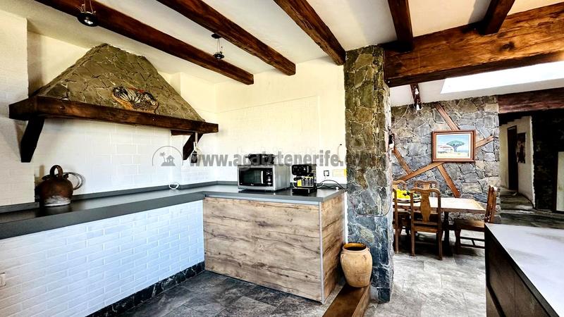 Foto 548e94ab-caa5-4f6f-af0f-909bd88428a8. Country house with parking in Los Realejos pueblo Realejos (Los)