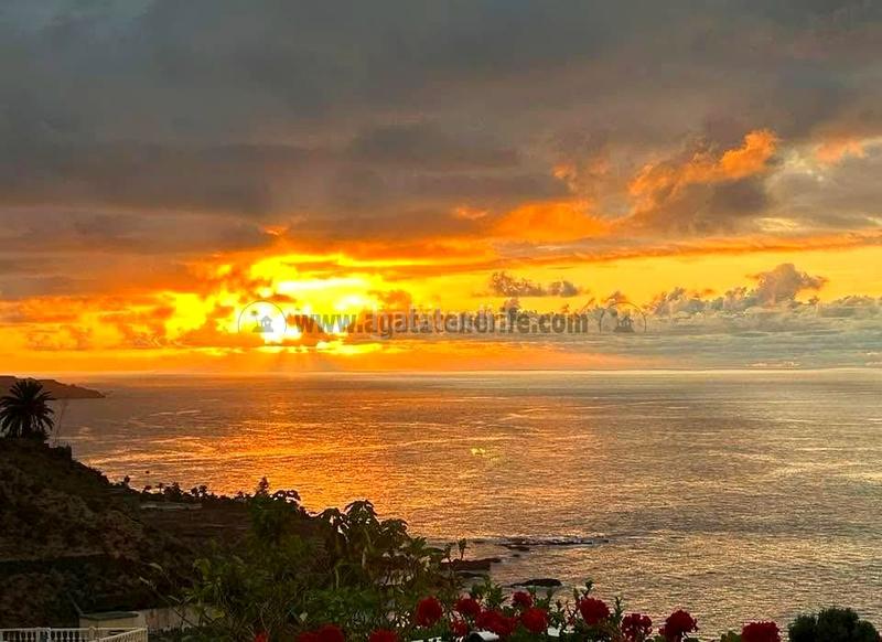 Foto adfe93a7-57cd-4541-8725-e5a569912602. Maison avec parking dans Longuera - Toscal Realejos (Los)