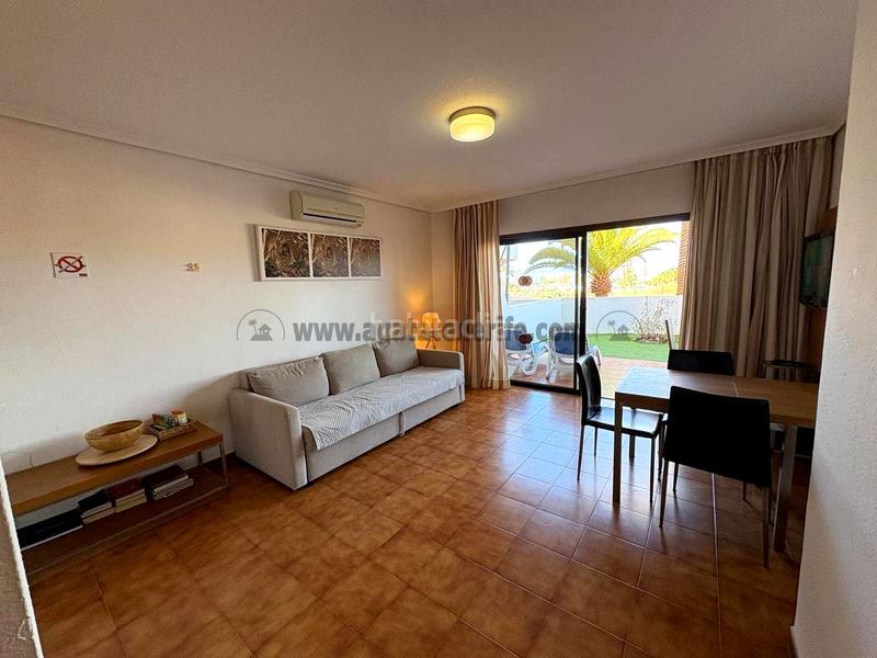 Foto ac5c96c3-e57a-4808-8e7e-52ebf1d0470a. Erdgeschoss mit pool in Golf del Sur - Amarilla Golf San Miguel de Abona