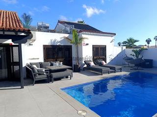 Casa  Fairway village. Casa de ensueño de 3 dormitorios y 3 baños en el campo de golf