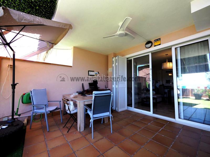 Foto 1418209d-dbdc-482f-a8d9-a652caa573fa. Reihenhaus mit parking pool in Puerto de Santiago Santiago del Teide