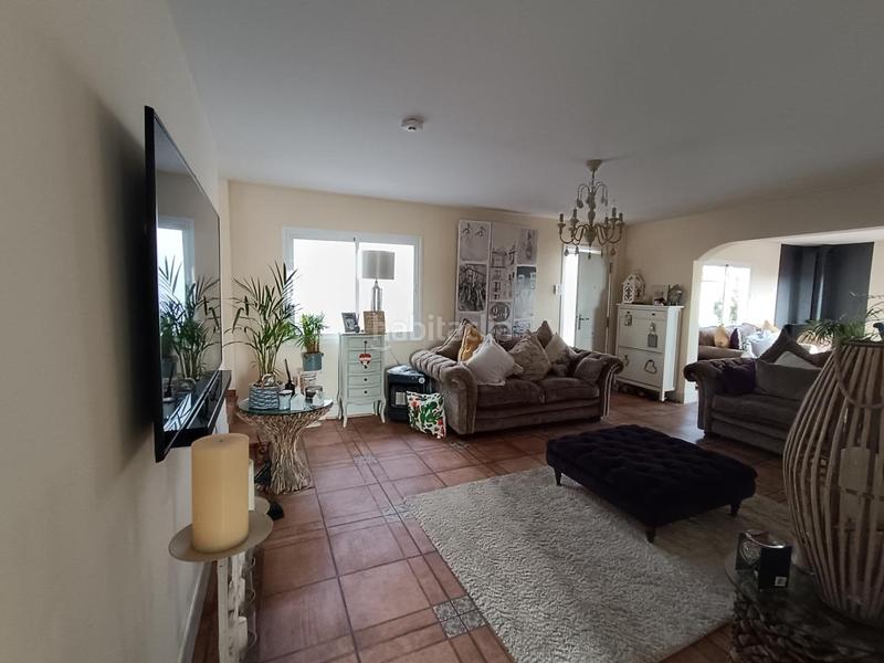 Foto 478437f0-0795-4ff6-83b4-8198d1a3498c. Mas avec parking dans Valle San Lorenzo Arona