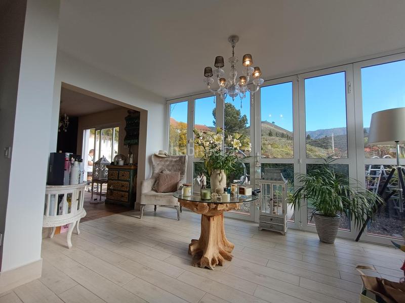 Foto d8cf0e2b-aa1a-4586-a605-a5d85ad74c4e. Mas avec parking dans Valle San Lorenzo Arona