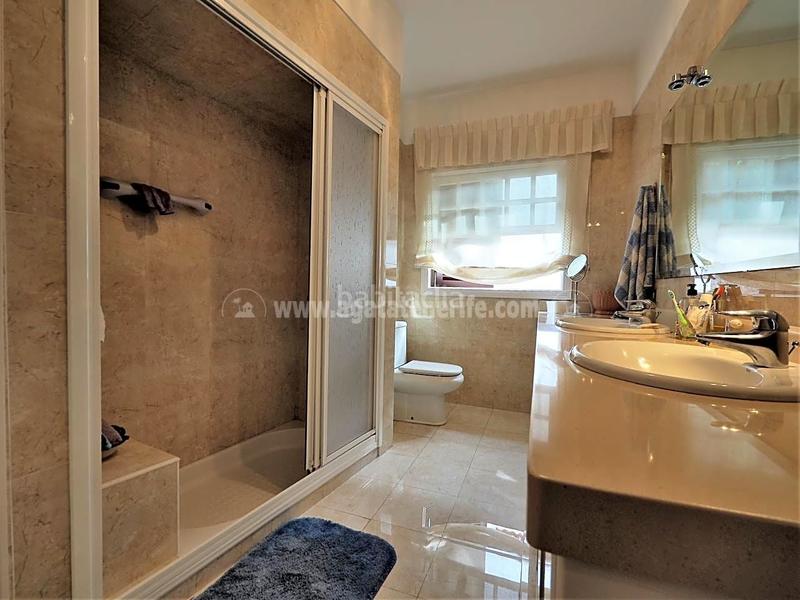 Foto 695434a1-bbe4-4085-ae66-f39b3d36e978. Maison avec parking dans Buen Paso - La Mancha Icod de los Vinos