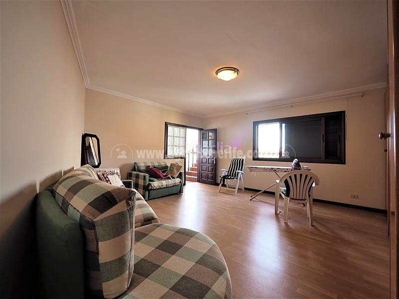 Foto fb483683-6105-40f3-a94d-aef579396f88. Maison avec parking dans Buen Paso - La Mancha Icod de los Vinos