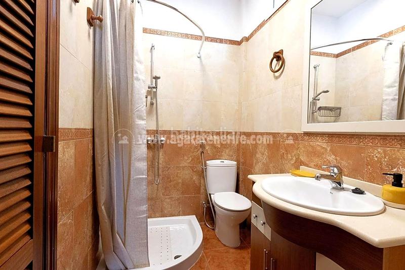 Foto b591ffd7-71b3-43d9-8174-fe712b45359d. Etagenwohnung in Zona Martiánez Puerto de la Cruz