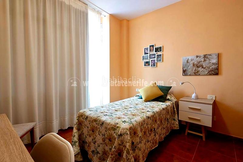 Foto e134e4db-6d15-4ba5-9011-2d64bd6c895a. Flat in Zona Martiánez Puerto de la Cruz