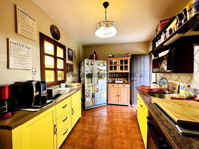 Foto b4b276a0-3f00-49b6-8f1c-210bb63439fe. Casa con parcheggio in Guancha (La)