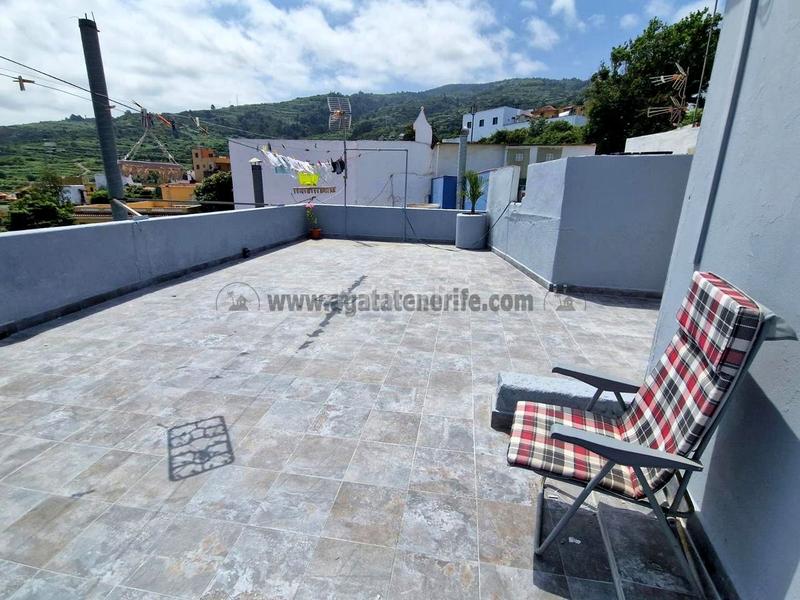 Foto 15f0abda-df82-44aa-a7de-e7c8bb4da5c3. Piso amplio dúplex con azotea privada en la guancha en Guancha (La)