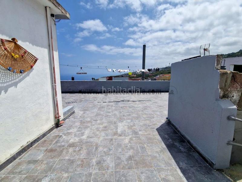 Foto a1697a9f-ff45-4c26-a82e-b64b3f809821. Piso amplio dúplex con azotea privada en la guancha en Guancha (La)