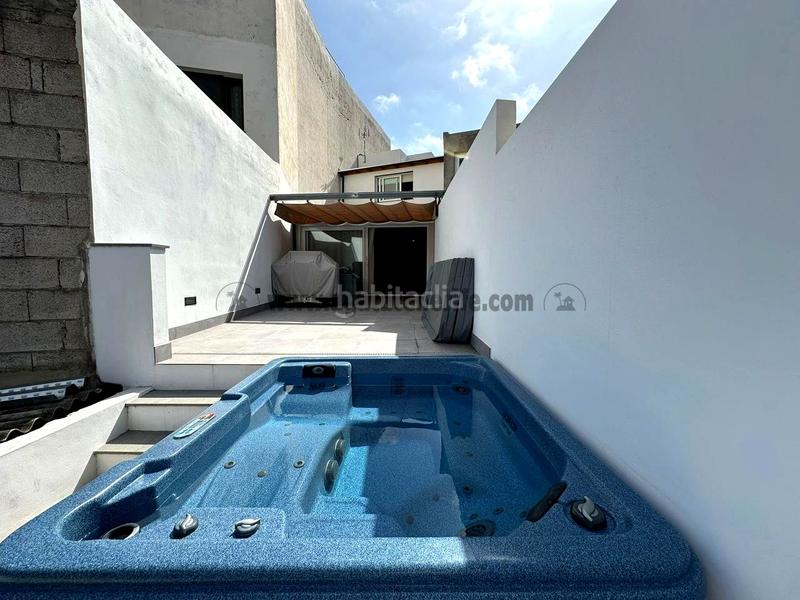 Foto 277fdeac-5e05-4089-96f1-058a8d60983c. Casa amb piscina a Los Realejos pueblo Realejos (Los)