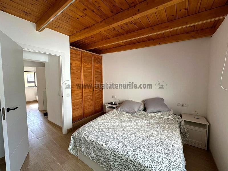 Foto 58cef3fe-8585-43fb-9a90-076e58390915. Casa amb piscina a Los Realejos pueblo Realejos (Los)