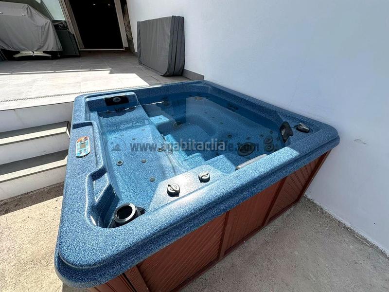 Foto c1f6f723-706a-4f4b-bff4-ce128b42f41c. Casa amb piscina a Los Realejos pueblo Realejos (Los)