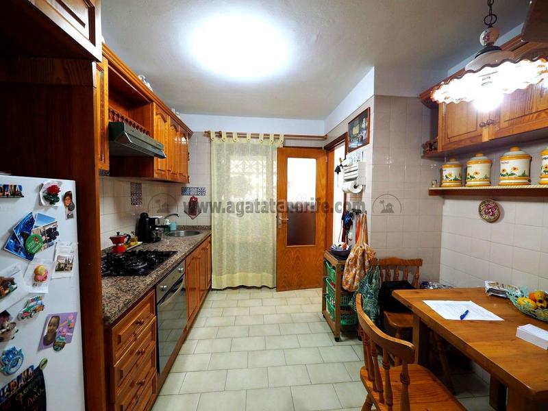 Foto 693f683d-b678-4ef8-a34b-f0f3e11c9fbd. Zweistöckige wohnung mit parking pool in San Antonio - Las Arenas Puerto de la Cruz