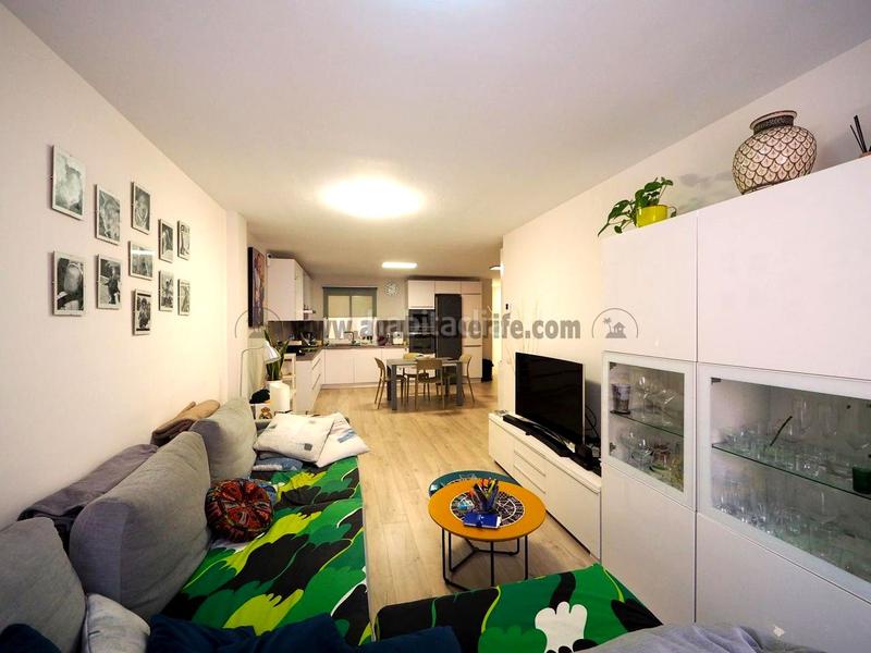 Foto 2437e29c-5768-486b-8e53-d41c28edc1e1. Appartement avec parking dans Los Realejos pueblo Realejos (Los)