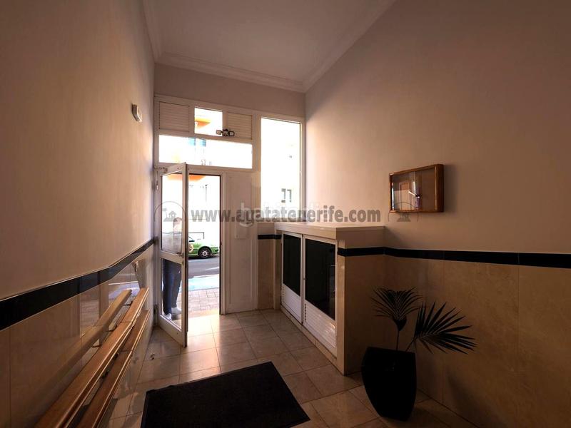 Foto dee8cd23-8ad2-4f69-8ea5-680c830ced92. Appartement avec parking dans Los Realejos pueblo Realejos (Los)