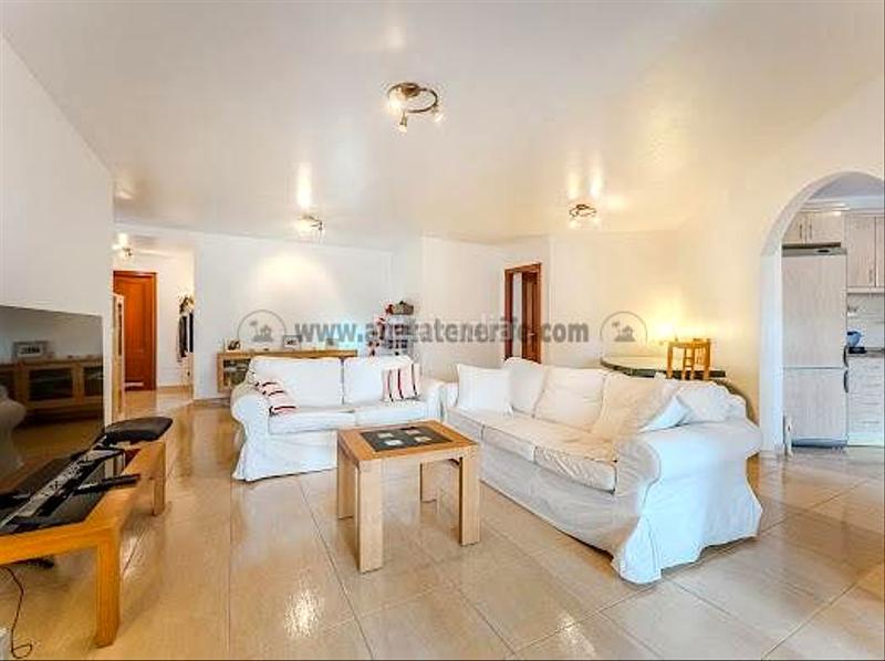 Foto f66aaf33-1114-41e5-9709-d858e8e23faf. Apartament amb piscina a Palm - Mar Arona