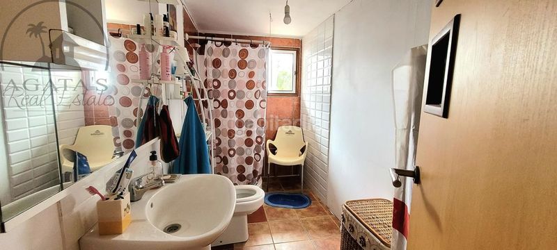 Foto 4e384a45-4a9a-4b5e-8da6-4b694e35a4de. Casa amb piscina a Guía de Isora interior Guía de Isora