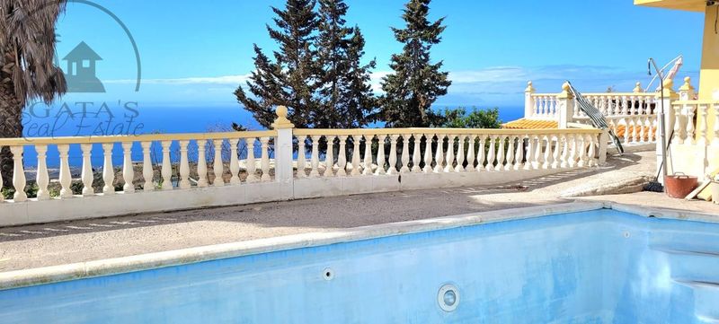 Foto f53af6d1-a953-419a-89ec-0f98db265c4e. Casa amb piscina a Guía de Isora interior Guía de Isora
