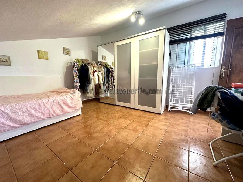 Foto 7ff4a808-66c2-45fe-b970-7d316021ae55. Casale con parcheggio in Santiago del Teide pueblo Santiago del Teide