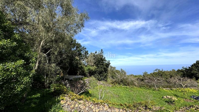 Foto f6b5b105-40ce-4aca-951a-0df88c9e0aff. Masia amb aparcament a Garachico