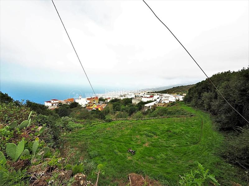 Foto a2f68f8f-5697-4ee1-ace4-9c6b57f349fc. Masia amb aparcament a La Vega - El Amparo - Cueva del Viento Icod de los Vinos
