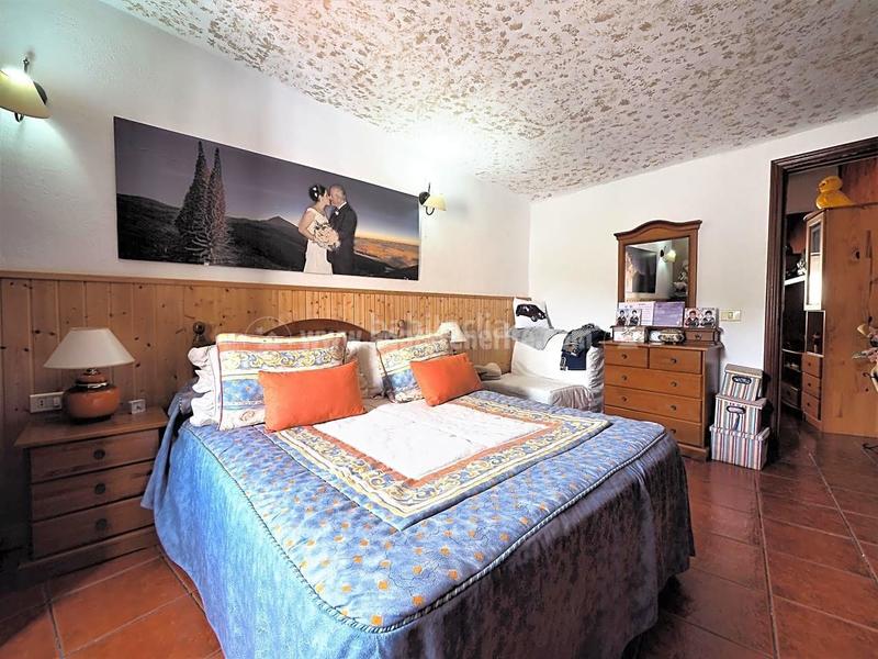 Foto b89ed234-7a5a-4a2b-b6a2-47524c2719cb. Masia amb aparcament a La Vega - El Amparo - Cueva del Viento Icod de los Vinos