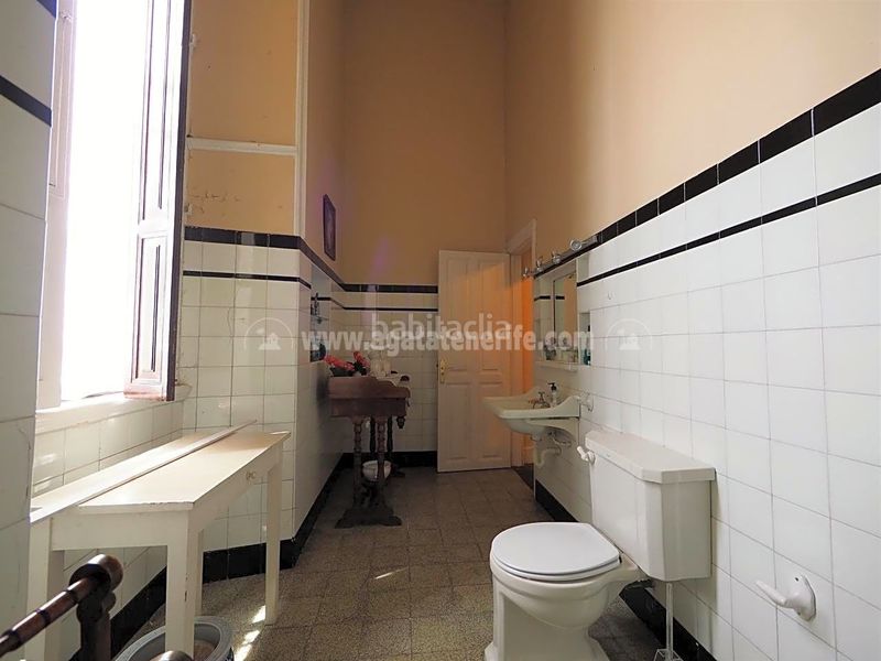 Foto 0d282a82-f8ec-4d55-8561-d6131a20a771. Haus in Centro Orotava (La)