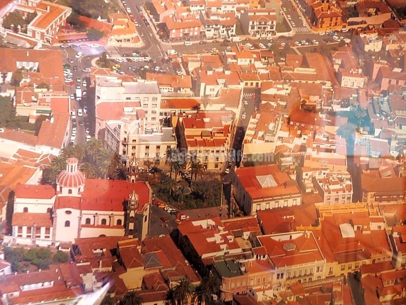 Foto 1b440d90-27de-4fef-ba91-e61788ec89c6. Haus in Centro Orotava (La)