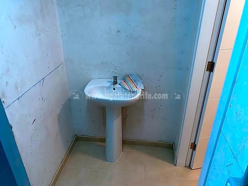 Foto f22fcb72-5c29-4e61-a8bc-091ae5030fae. Edifici a Tanque (El)