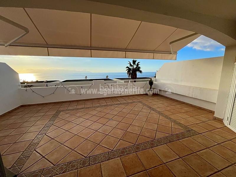 Foto 7c6f890f-792e-467b-90aa-acc84e611451. Maison avec parking dans Acantilados de Los Gigantes Santiago del Teide