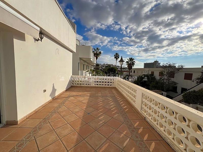Foto c0184546-d54b-4e98-be4a-d343d312ee6a. Maison avec parking dans Acantilados de Los Gigantes Santiago del Teide