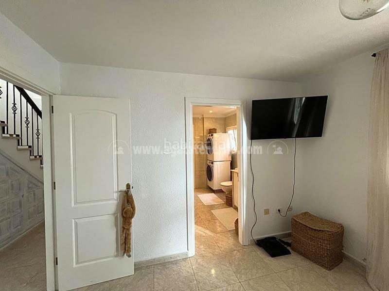 Foto c0ec6a07-3f77-401f-882b-d6e79cb7ca16. Maison avec parking dans Acantilados de Los Gigantes Santiago del Teide