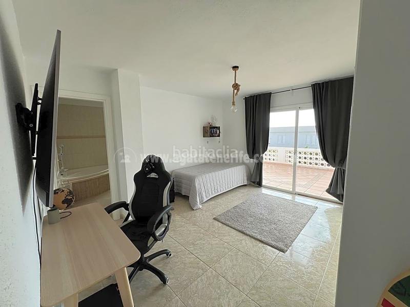 Foto d75117c4-be19-4e57-80f2-47933d8c32ee. Maison avec parking dans Acantilados de Los Gigantes Santiago del Teide