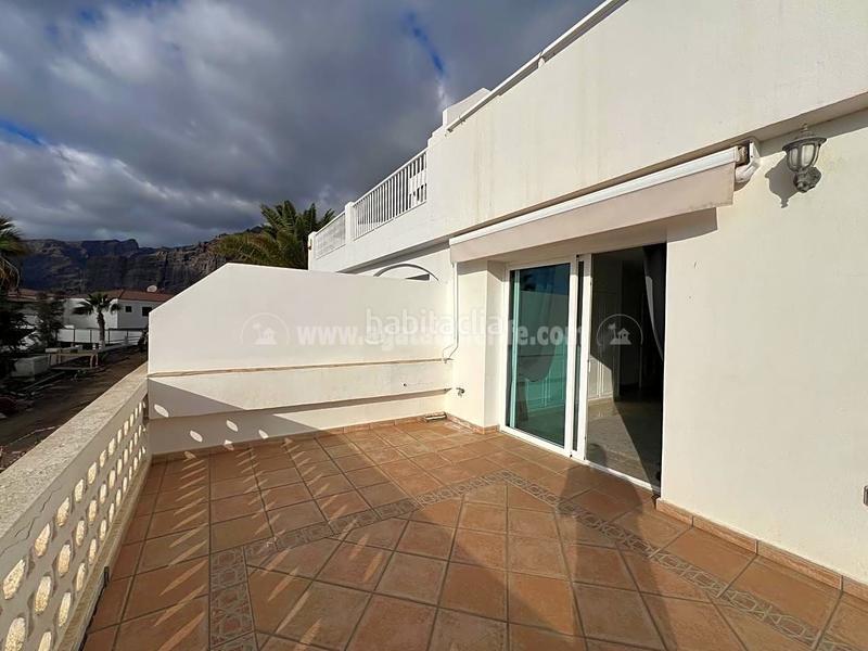 Foto d9c0ff0b-0556-4975-ac7d-871b5d4b860f. Maison avec parking dans Acantilados de Los Gigantes Santiago del Teide