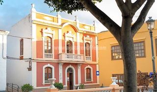 Maison à Buenavista del Norte. Mansión en el centro histórico de buenavista del norte 461m2