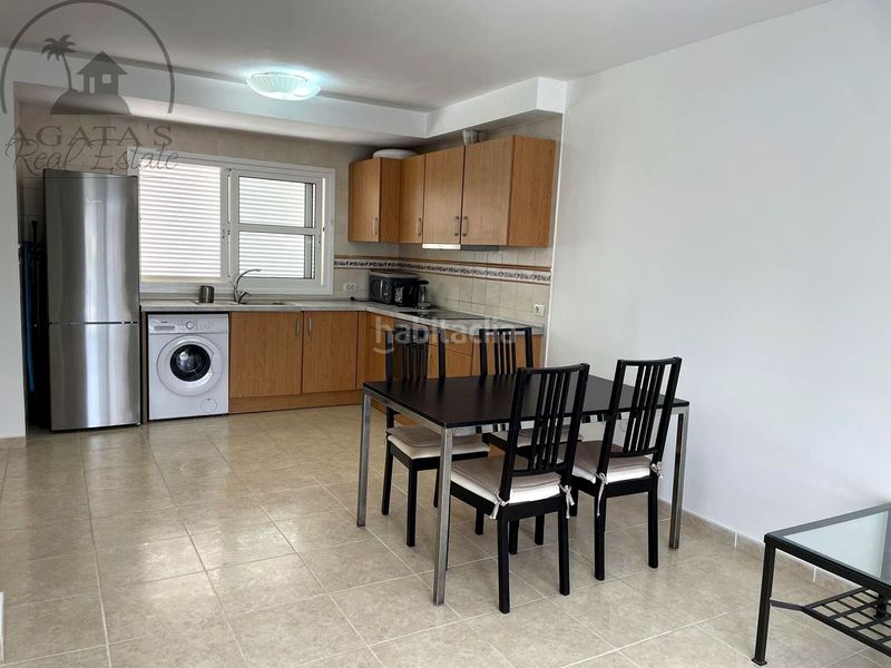 Foto aa7c4928-aa6b-48a2-b05c-5b153d4d8a83. Apartament amb aparcament a Playa Fañabé Alto Adeje