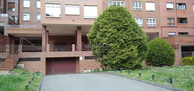 Foto ff1b4d44-e6d3-4d0c-9fc8-d92b47af3b28. Rent car parking in El Carbayedo - El Quirinal Avilés